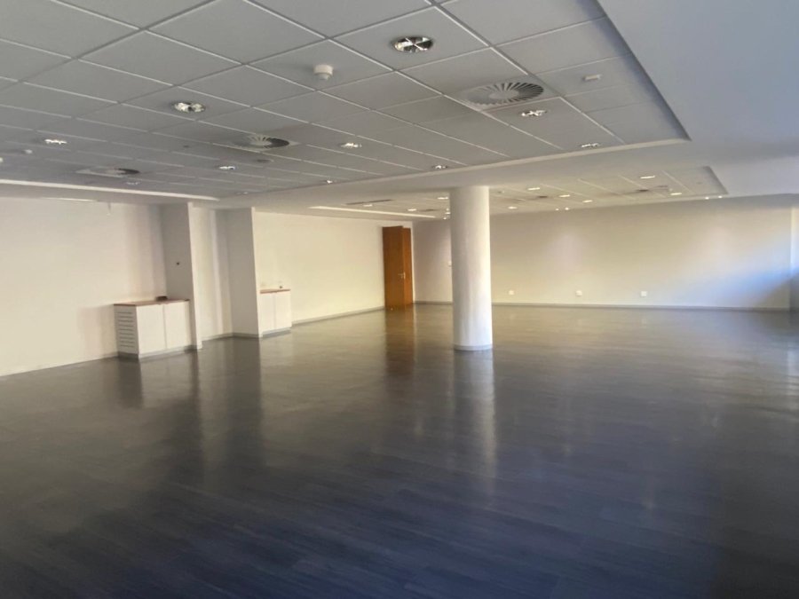 To Let commercial Property for Rent in Mowbray Western Cape